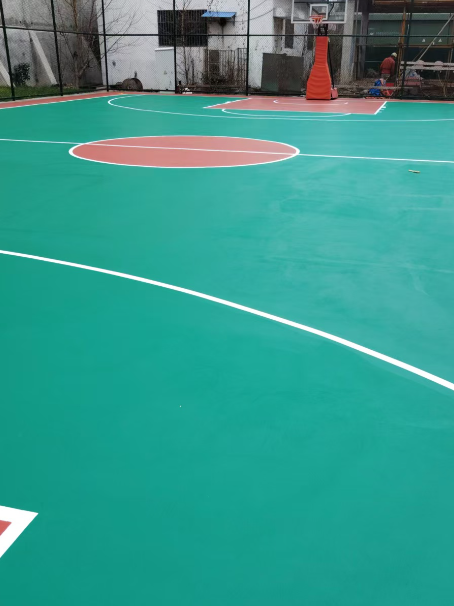 渑池 球场长期使用易出现地面开裂